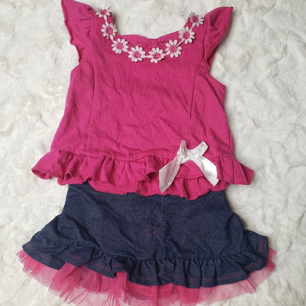 Cute Baby pink with flower shirt and skirt set